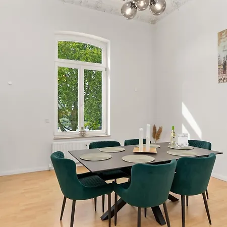 Homey - Riverside - Mit Weserblick Und Parkplatz Bremen