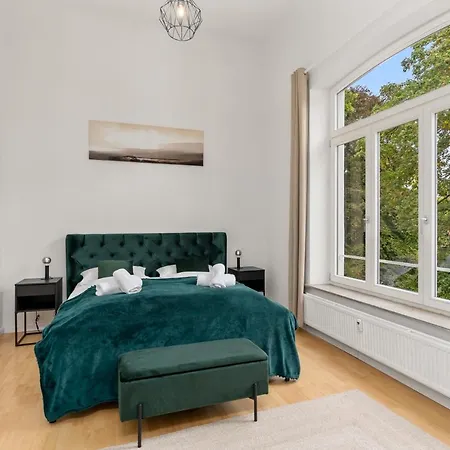 Homey - Riverside - Mit Weserblick Und Parkplatz Bremen