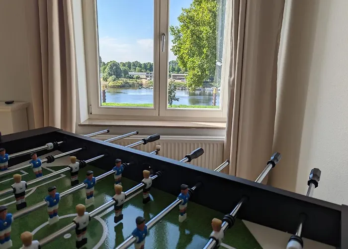 Homey - Riverside - Mit Weserblick Und Parkplatz * Brema