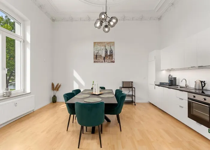 Homey - Riverside - Mit Weserblick Und Parkplatz Lägenhet